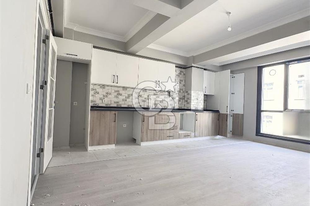 Ünalan'da Sıfır Binada Teraslı 3+2 Kiralık Geniş Dubleks Daire
