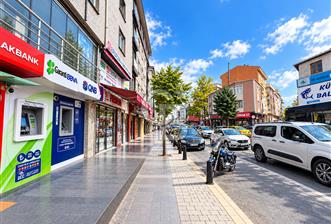 KÜÇÜKSU CADDESİ ÜZERİNDE ASMA KATLI 70M2 SATILIK KÖŞE DÜKKAN - 1 - 376698