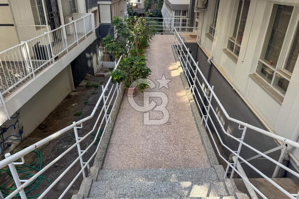 Bahçelievler'de 2+1 Arakat 130 M² Geniş Kiralık Daire