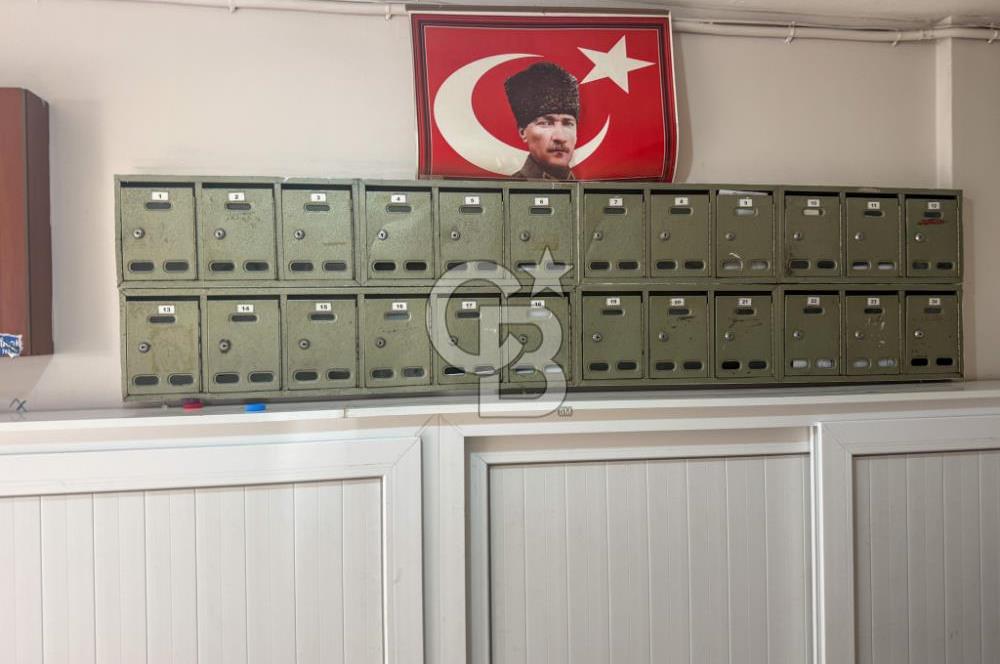 Bahçelievler'de 2+1 Arakat 130 M² Geniş Kiralık Daire