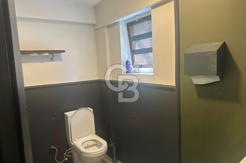 Beşiktaş Ihlamurdere Cad. Köşe Konum Devren Kiralık 3 Katlı Kafe