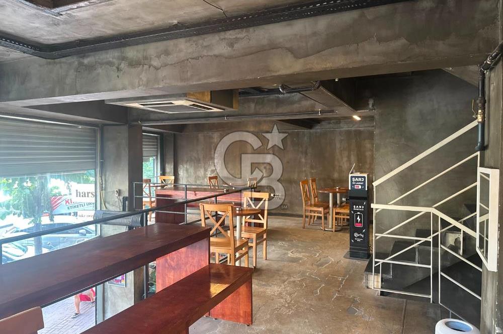 Beşiktaş Ihlamurdere Cad. Köşe Konum Devren Kiralık 3 Katlı Kafe