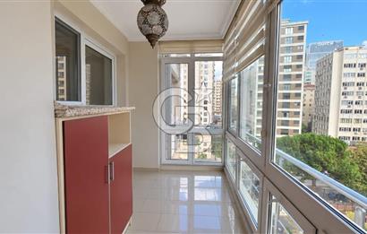 KOZYATAĞI BAYAR CADDESİ OYAK A SİTESİ FERAH VE KEYİFLİ 3+1 KİRALIK