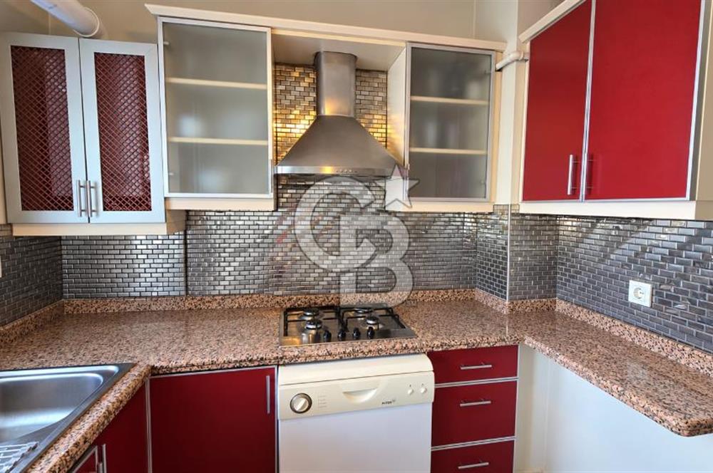 KOZYATAĞI BAYAR CADDESİ OYAK A SİTESİ FERAH VE KEYİFLİ 3+1 KİRALIK