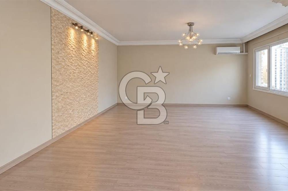 KOZYATAĞI BAYAR CADDESİ OYAK A SİTESİ FERAH VE KEYİFLİ 3+1 KİRALIK