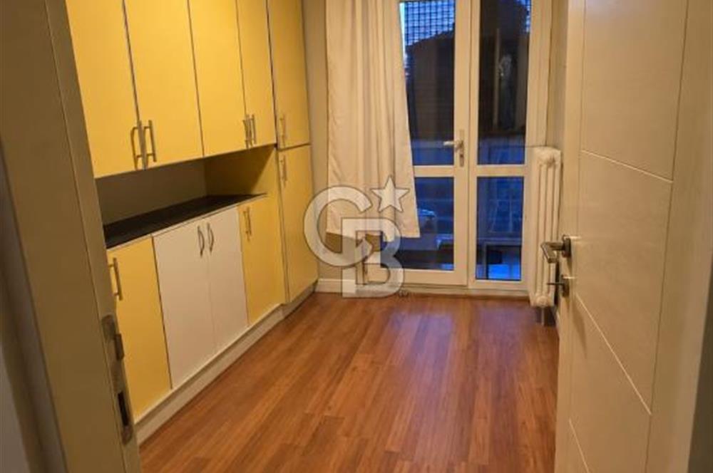 KOZYATAĞI BAYAR CADDESİ OYAK A SİTESİ FERAH VE KEYİFLİ 3+1 KİRALIK