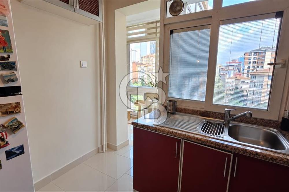 KOZYATAĞI BAYAR CADDESİ OYAK A SİTESİ FERAH VE KEYİFLİ 3+1 KİRALIK