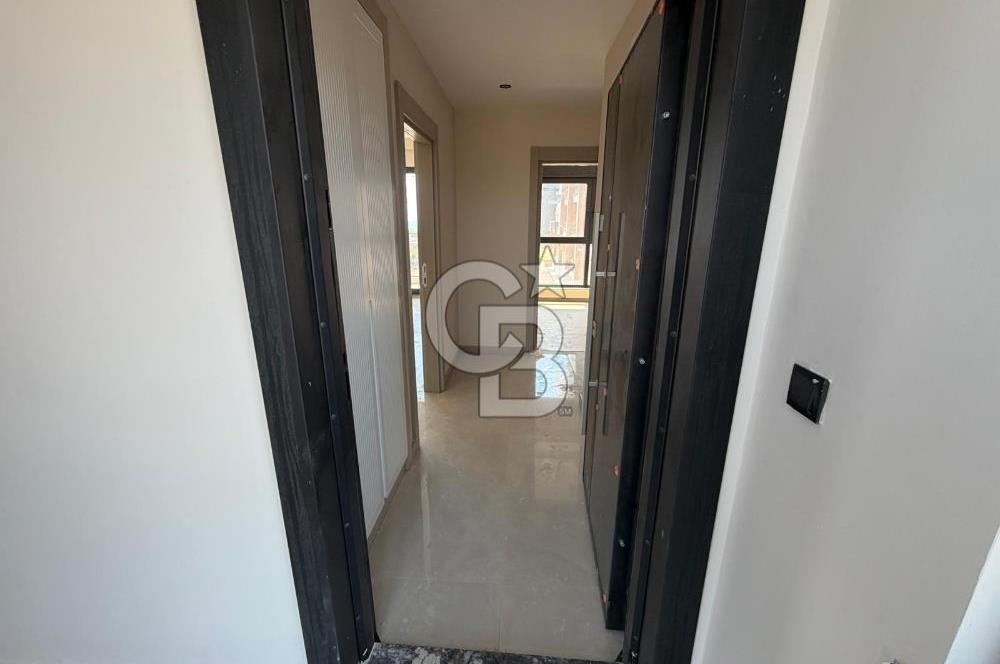 Antalya Finike'de Deniz & Havuz Manzaralı Satılık 2+1 Lüks Daire
