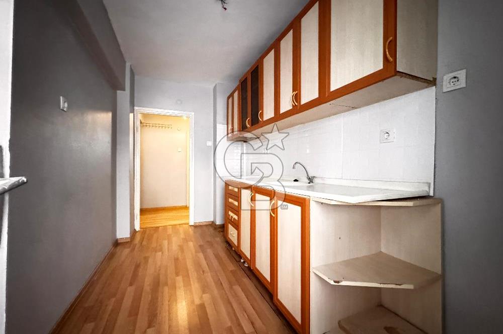 ÜÇKUYULAR 2+1 90m2 KLİMALI BALKONLU MERKEZİ KONUMDA KİRALIK DAİRE