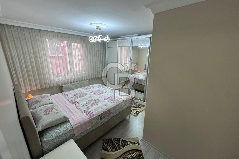 Pendik Ahmet Yesevi' de çok temiz ve Eşyalı 3+1 Satılık Daire