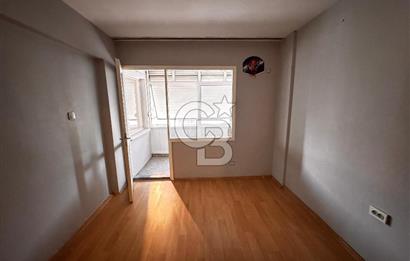 ÜÇKUYULAR 2+1 90m2 KLİMALI BALKONLU MERKEZİ KONUMDA KİRALIK DAİRE