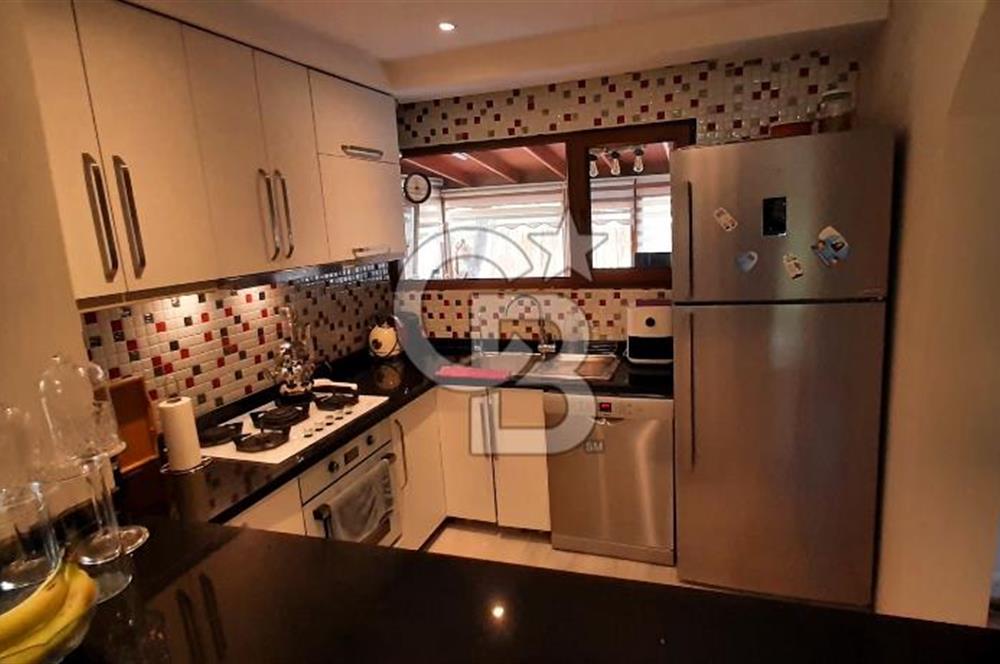 Silivri Altınorak'ta Yüzme Havuzlu Bahçeli Eşyalı Kiralık Villa