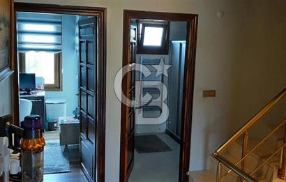 Silivri Altınorak'ta Yüzme Havuzlu Bahçeli Eşyalı Kiralık Villa
