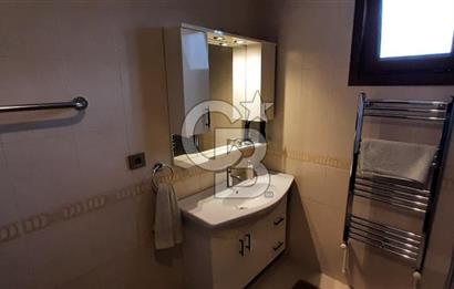 Silivri Altınorak'ta Yüzme Havuzlu Bahçeli Eşyalı Kiralık Villa