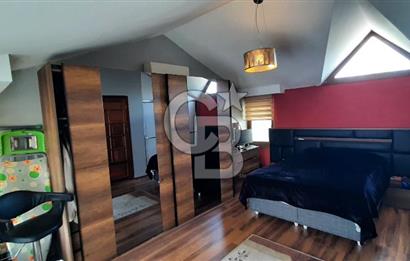 Silivri Altınorak'ta Yüzme Havuzlu Bahçeli Eşyalı Kiralık Villa