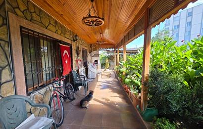 Atatürk Mah. Satılık Taş Kaplama Garaj Tam Müstakil Ev