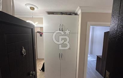 Pendik Ahmet Yesevi' de çok temiz ve Eşyalı 3+1 Satılık Daire