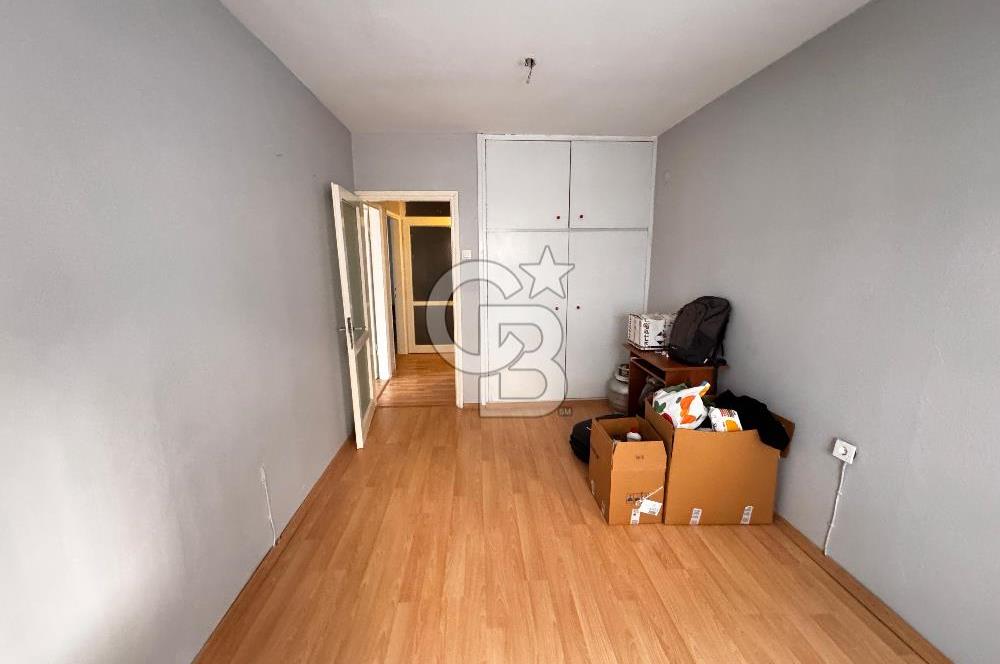 ÜÇKUYULAR 2+1 90m2 KLİMALI BALKONLU MERKEZİ KONUMDA KİRALIK DAİRE