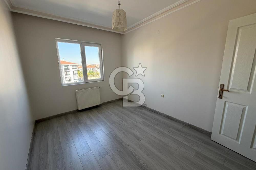 ETİMESGUT AYYILDIZ'DA 3+1 ARA KAT GENİŞ YAPILI SATILIK DAİRE