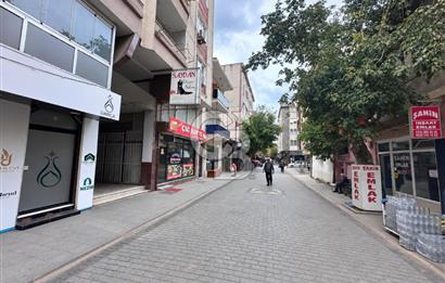 Kurumsala Uygun 15 Mt Vitrinli Çift Cepheli Düz Giriş Mağaza