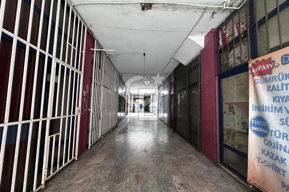 Kurumsala Uygun 15 Mt Vitrinli Çift Cepheli Düz Giriş Mağaza