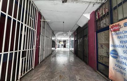 Kurumsala Uygun 15 Mt Vitrinli Çift Cepheli Düz Giriş Mağaza