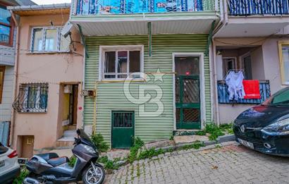 Sarıyer Merkez Teraslı ve Boğaz Manzaralı Satılık Komple Bina