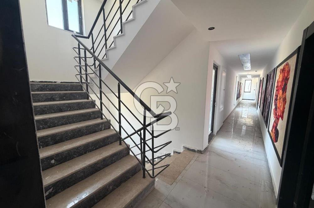 Antalya Finike'de Deniz & Havuz Manzaralı Satılık 2+1 Lüks Daire