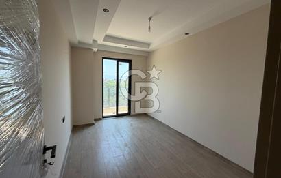 Antalya Finike'de Deniz & Havuz Manzaralı Satılık 2+1 Lüks Daire