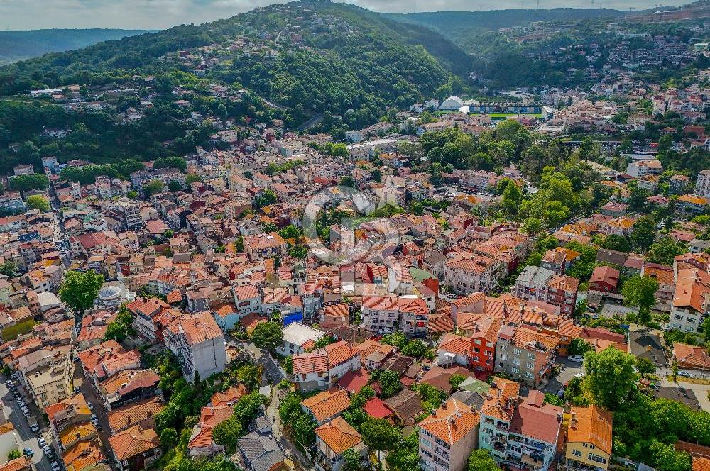 Sarıyer Merkez Teraslı ve Boğaz Manzaralı Satılık Komple Bina