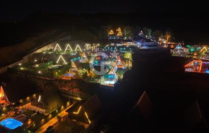 SAPANCA / UZUNKUM'DA FAAL BUNGALOV İŞLETMESİ DEVREN KİRALIK