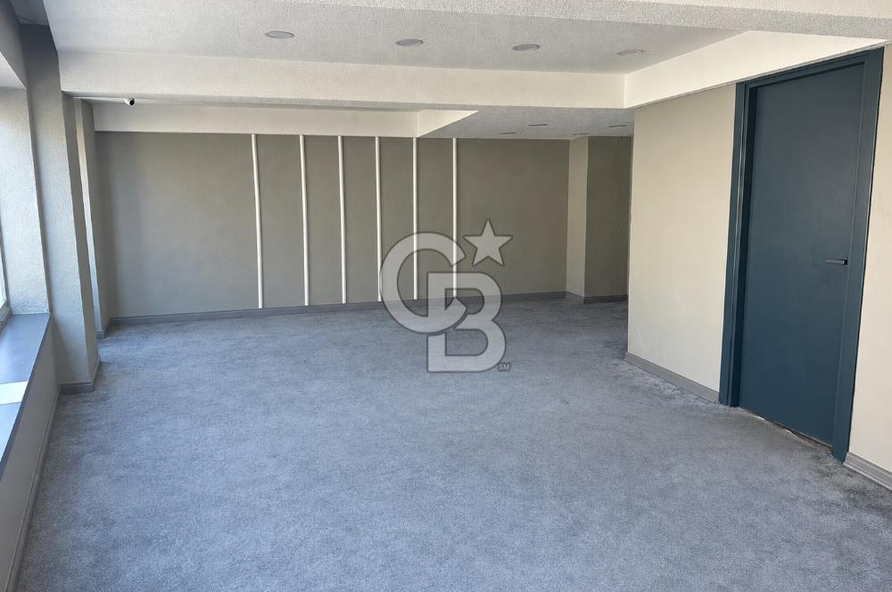 Beşiktaş Ihlamurdere Cad. Köşe Konum Devren Kiralık 3 Katlı Kafe