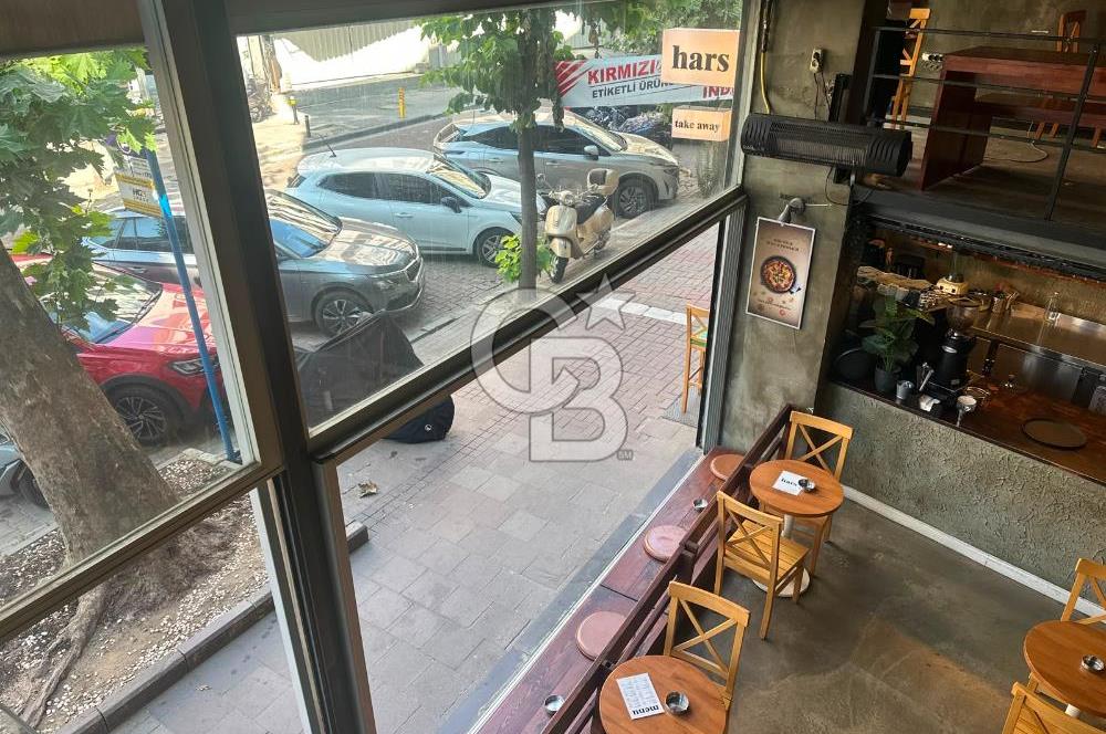 Beşiktaş Ihlamurdere Cad. Köşe Konum Devren Kiralık 3 Katlı Kafe