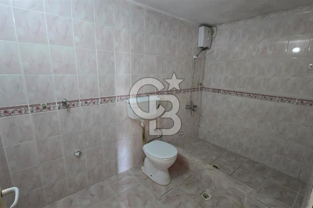 Örnekkent'te 2+1 Zemin Kat Bahçeli Kiralık Daire
