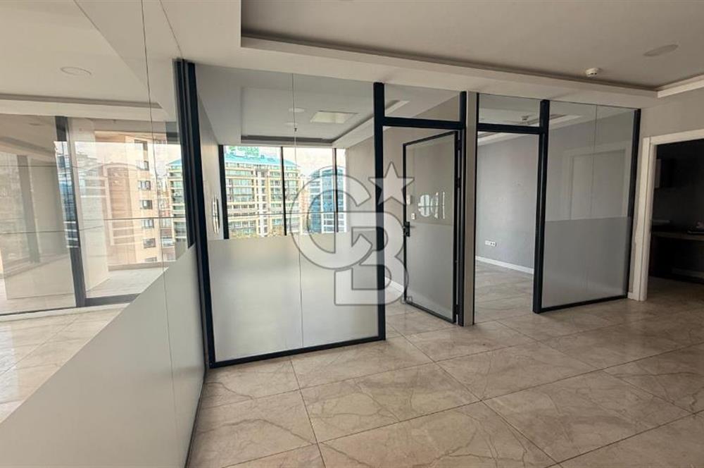 ÇUKURAMBARDA ARMA KULE'de PRESTİJLİ 3+1 SATILIK İŞYERİ