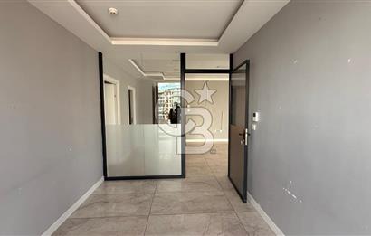 ÇUKURAMBARDA ARMA KULE'de PRESTİJLİ 3+1 SATILIK İŞYERİ