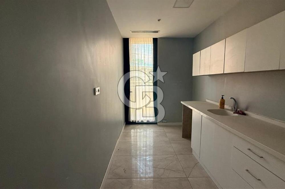 ÇUKURAMBARDA ARMA KULE'de PRESTİJLİ 3+1 SATILIK İŞYERİ