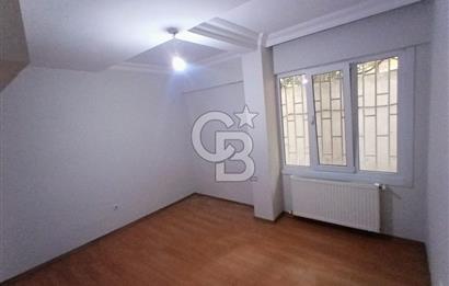ACIBADEM METROBÜSE YAKIN 2+1 KİRALIK DAİRE