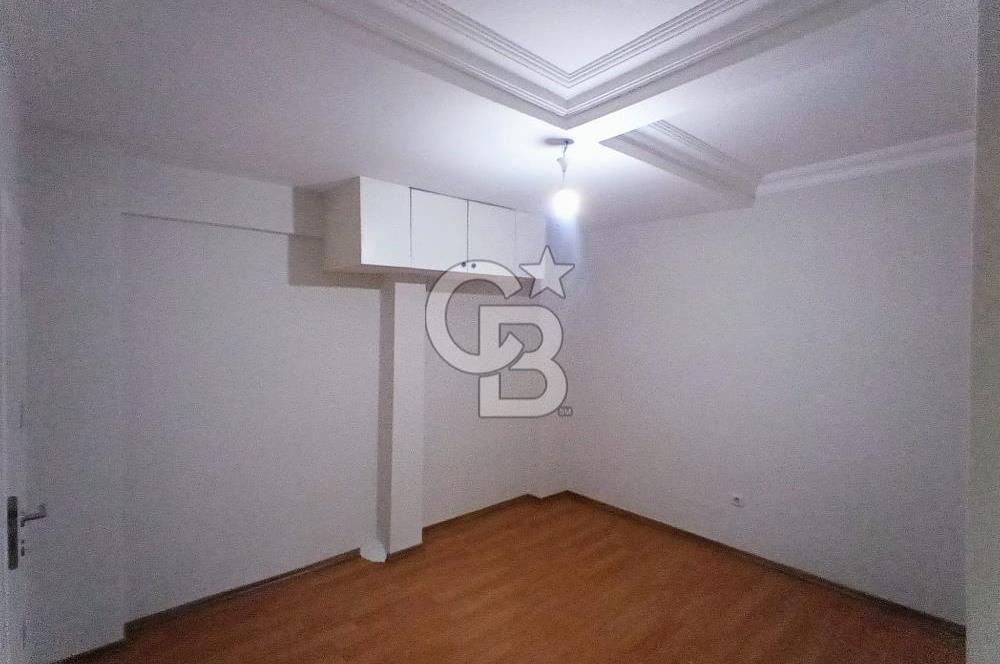 ACIBADEM METROBÜSE YAKIN 2+1 KİRALIK DAİRE