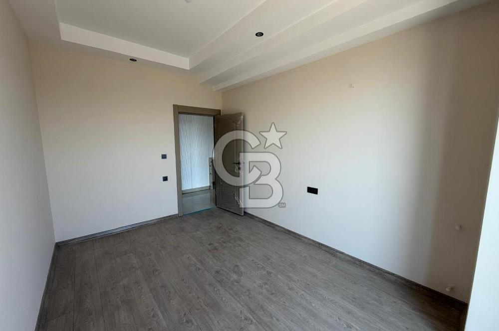 Antalya Finike'de Deniz & Havuz Manzaralı Satılık 2+1 Lüks Daire