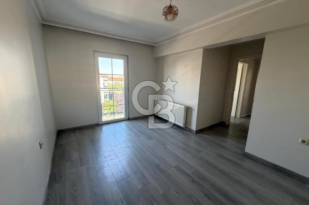 ETİMESGUT AYYILDIZ'DA 3+1 ARA KAT GENİŞ YAPILI SATILIK DAİRE
