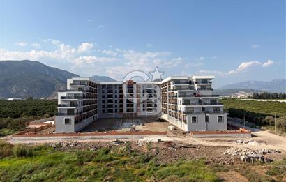 Antalya Finike'de Deniz & Havuz Manzaralı Satılık 2+1 Lüks Daire