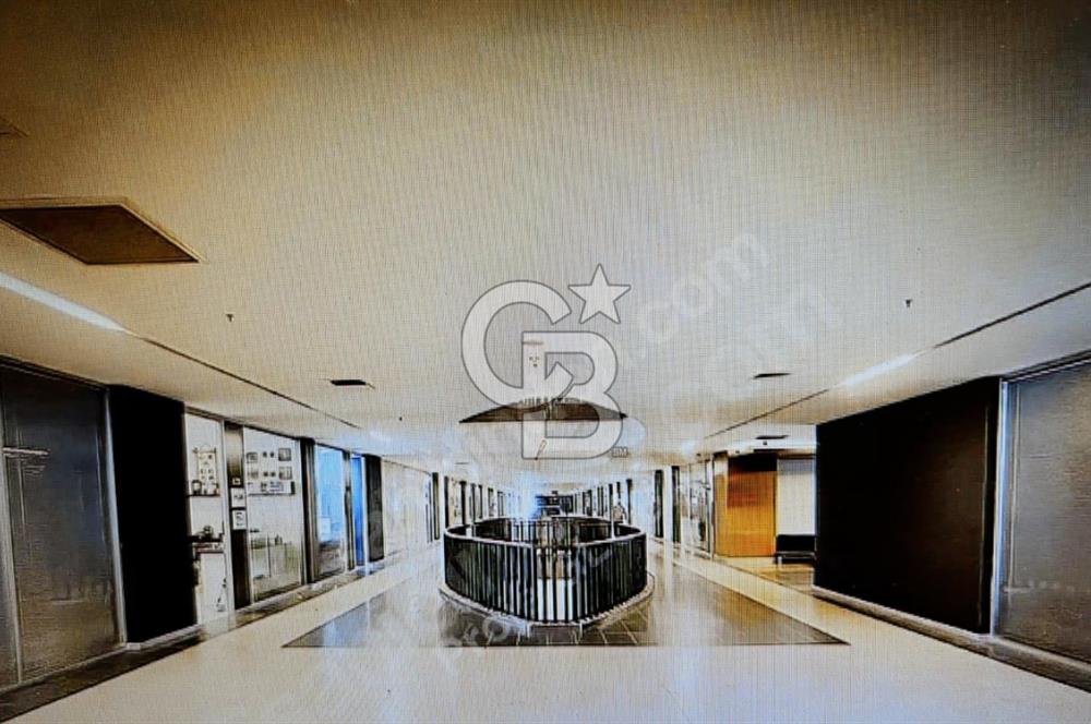 PENDİK E5 VARYAP PLAZA 1. KAT 86M2 KDV AVANTAJLI OFİS
