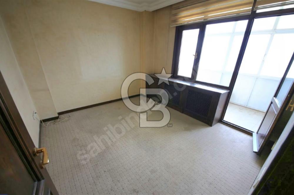 Bağdat Caddesi Şaşkınbakkal da Ofise Uygun Kiralık Daire