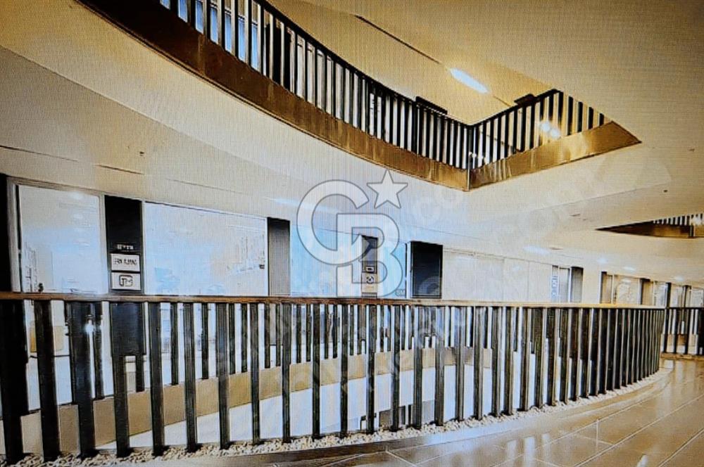 PENDİK E5 VARYAP PLAZA 1. KAT 86M2 KDV AVANTAJLI OFİS