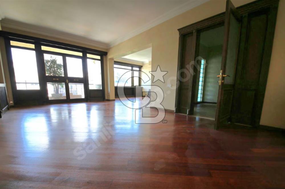 Bağdat Caddesi Şaşkınbakkal da Ofise Uygun Kiralık Daire