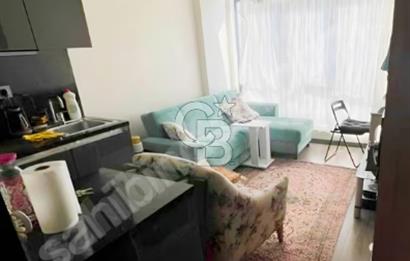 Merter Nef 13 1+1 10.kat yüzyıl üniversitesi cepheli boş satılık