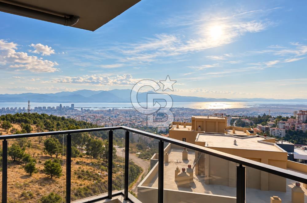 ÇİĞLİ İZKENT'TE HAVUZLU SİTE İÇERİSİNDE 1+1 55M2 SATILIK LÜKS DAİRE