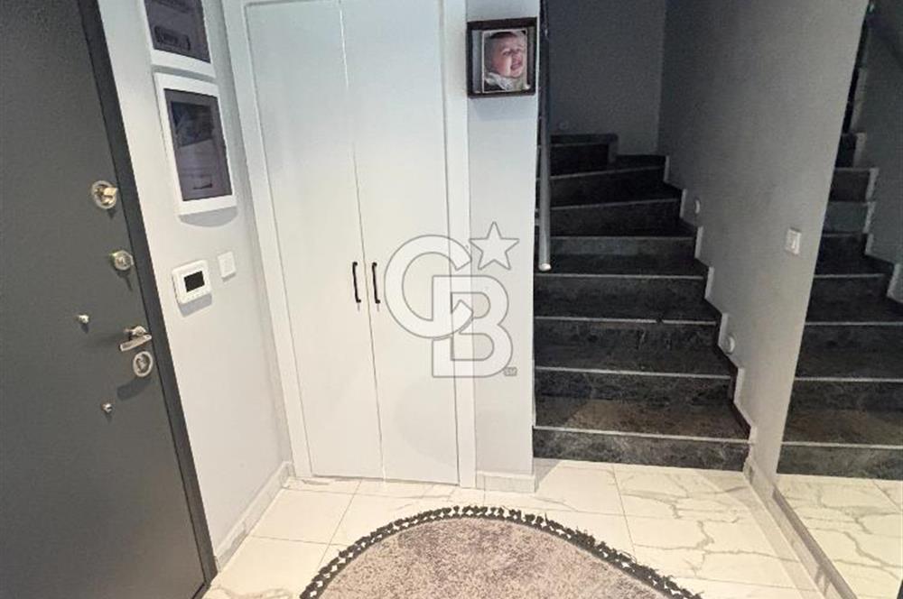 Başiskele Yuvacık Akkurt Royal City'de Satılık Lüks Bahçe Dublex
