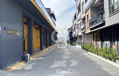 Başiskele Yuvacık Akkurt Royal City'de Satılık Lüks Bahçe Dublex